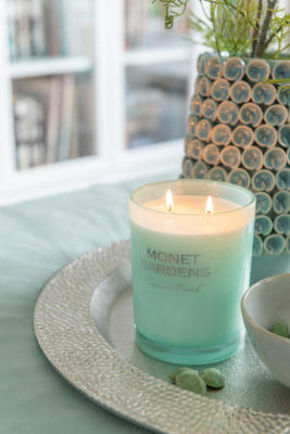 Candela Profumata Monet Acqua Large 70o - immagine 2