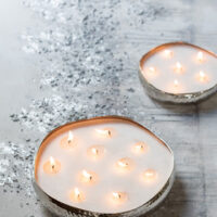 Candela Profumata Livia Metallo Argento Medium - immagine 3