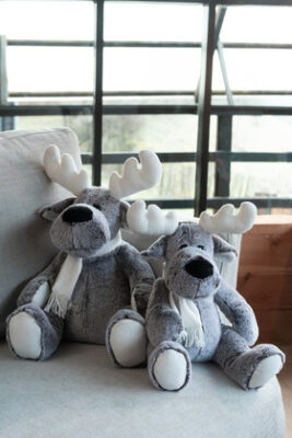 Alce + Sciarpa Peluche Grigio/Bianco Medium - Jolipa - immagine 2